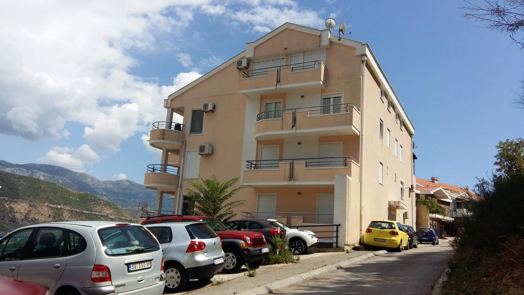 Apartman Bravo Budva Kamer foto